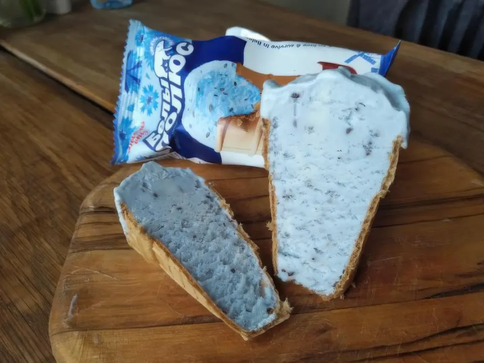 мороженое с васильками