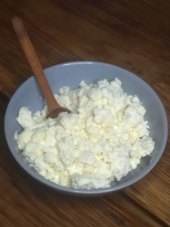 сделать домашний творог