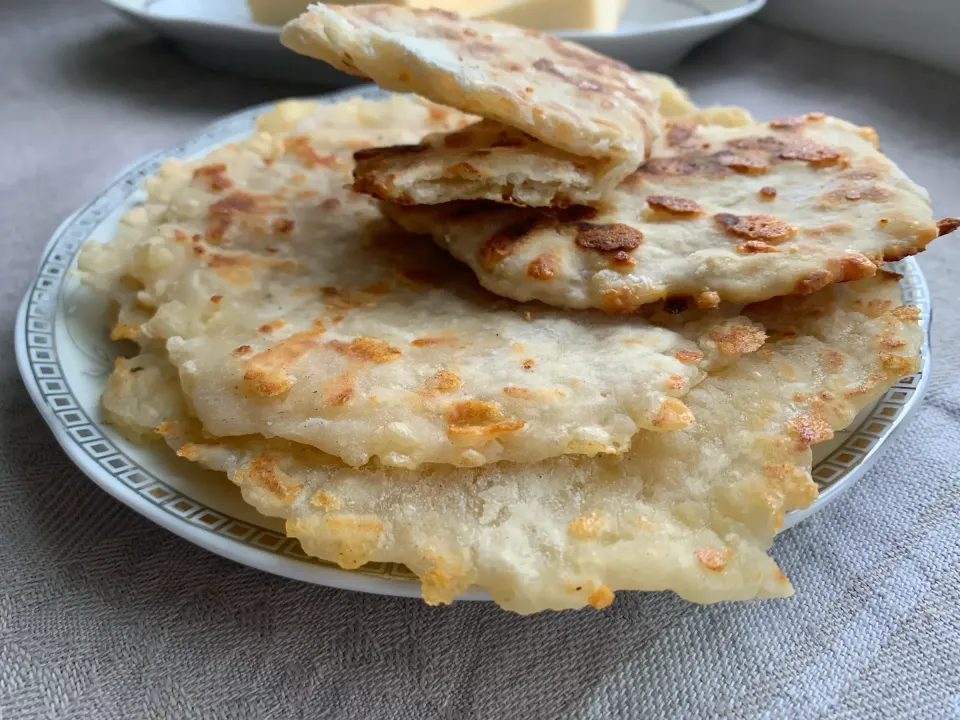 сырные лепешки рецепт