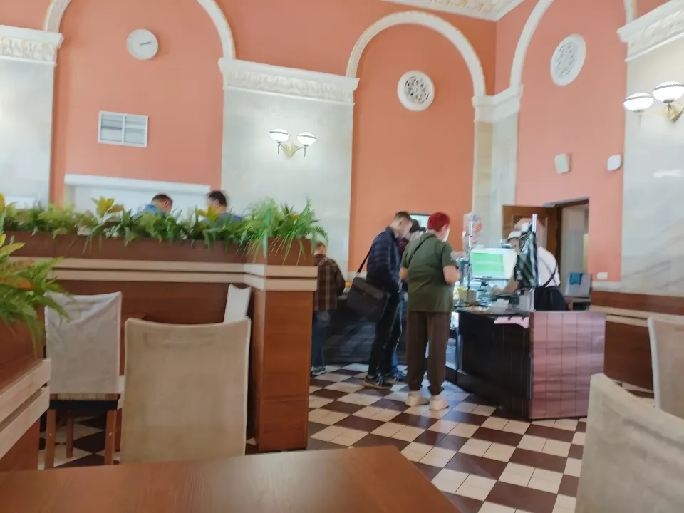 где дешево поесть в бресте
