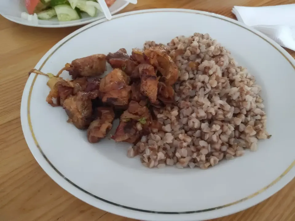 дешево вкусно пообедать центр