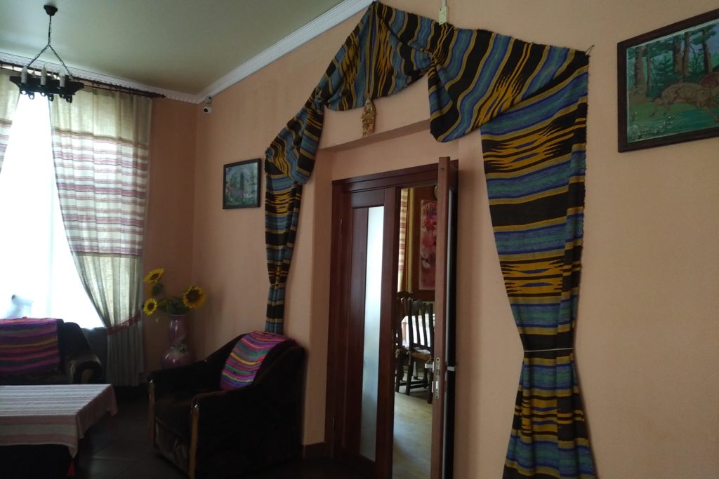 кафе сваяки брест адрес