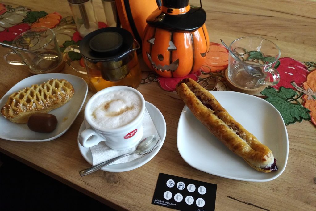 кафе шерлок брест меню